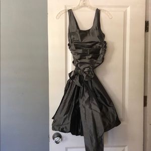 Vera Wang grey/silver taffeta dress
